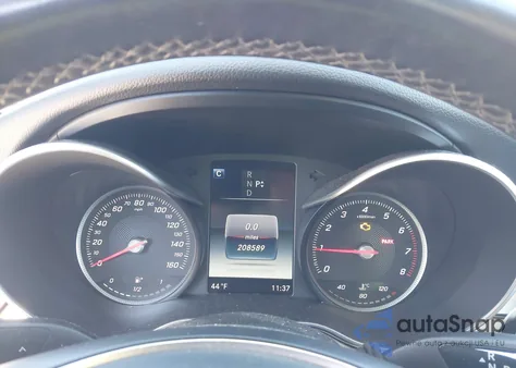 2017 Mercedes-Benz C 300 4Matic/Luxury 4Matic/Sport 4Matic from USA, damaged, VIN 55SWF4KB4HU213818